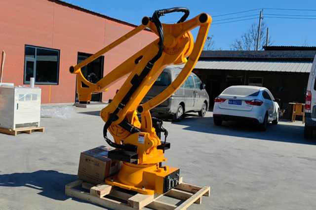 機(jī)器人碼垛機(jī)